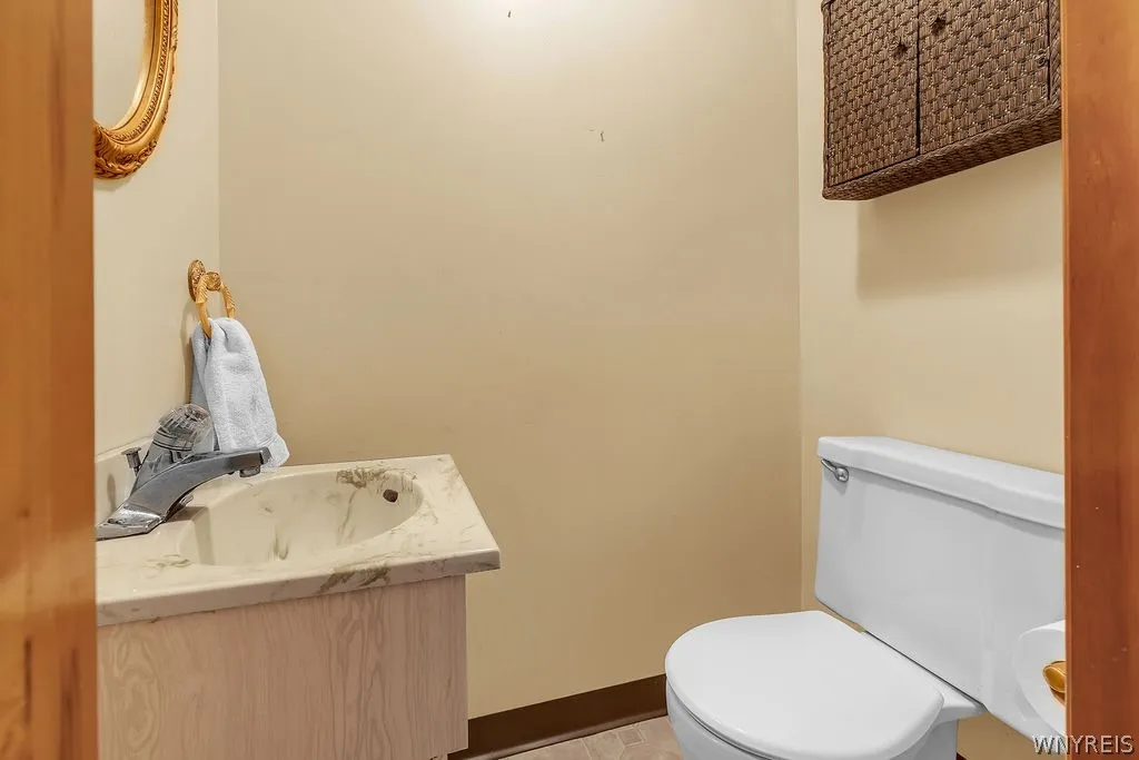 868 Alt Boulevard, Grand Island, New York 14072, Grand Island, New York 14072, 3 Bedroom Bedrooms, 8 Room Rooms,1 BathroomBathrooms,Residential,For Sale,868 Alt Boulevard, Grand Island, New York 14072,0,B1707704