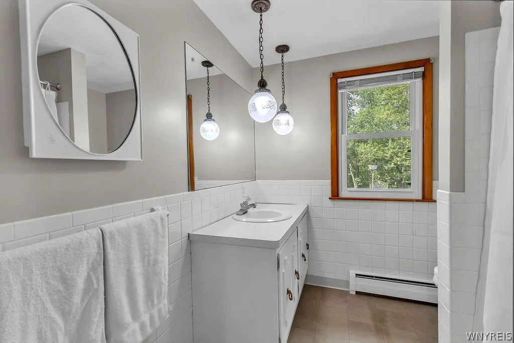 868 Alt Boulevard, Grand Island, New York 14072, Grand Island, New York 14072, 3 Bedroom Bedrooms, 8 Room Rooms,1 BathroomBathrooms,Residential,For Sale,868 Alt Boulevard, Grand Island, New York 14072,0,B1707704