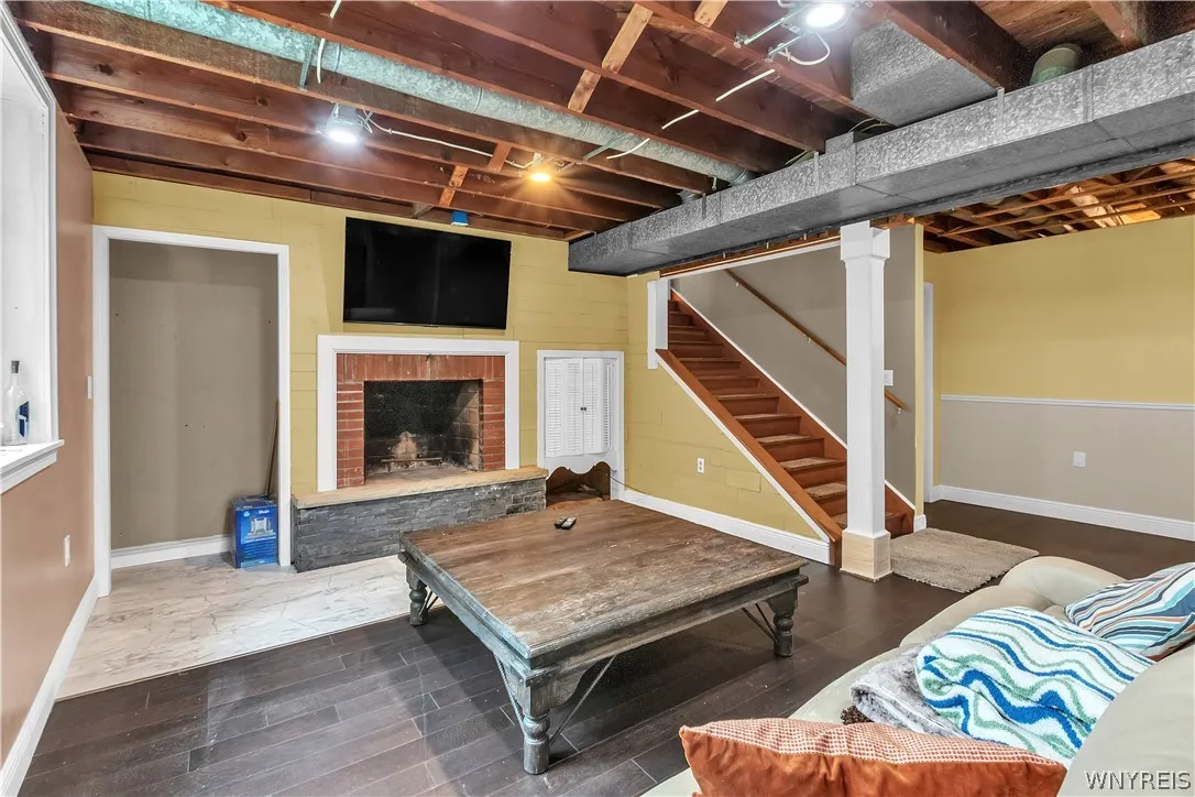 20 Nieman Drive, Orchard Park, New York 14127, Orchard Park, New York 14127, 4 Bedroom Bedrooms, 8 Room Rooms,2 BathroomBathrooms,Residential,For Sale,20 Nieman Drive, Orchard Park, New York 14127,0,B1708752
