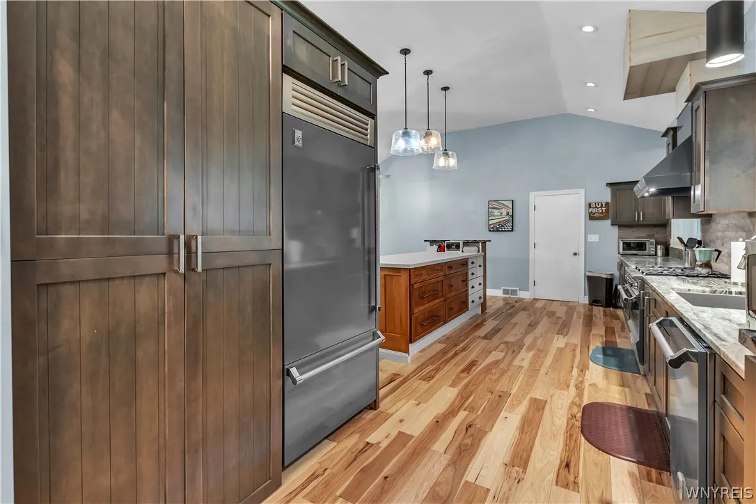 20 Nieman Drive, Orchard Park, New York 14127, Orchard Park, New York 14127, 4 Bedroom Bedrooms, 8 Room Rooms,2 BathroomBathrooms,Residential,For Sale,20 Nieman Drive, Orchard Park, New York 14127,0,B1708752