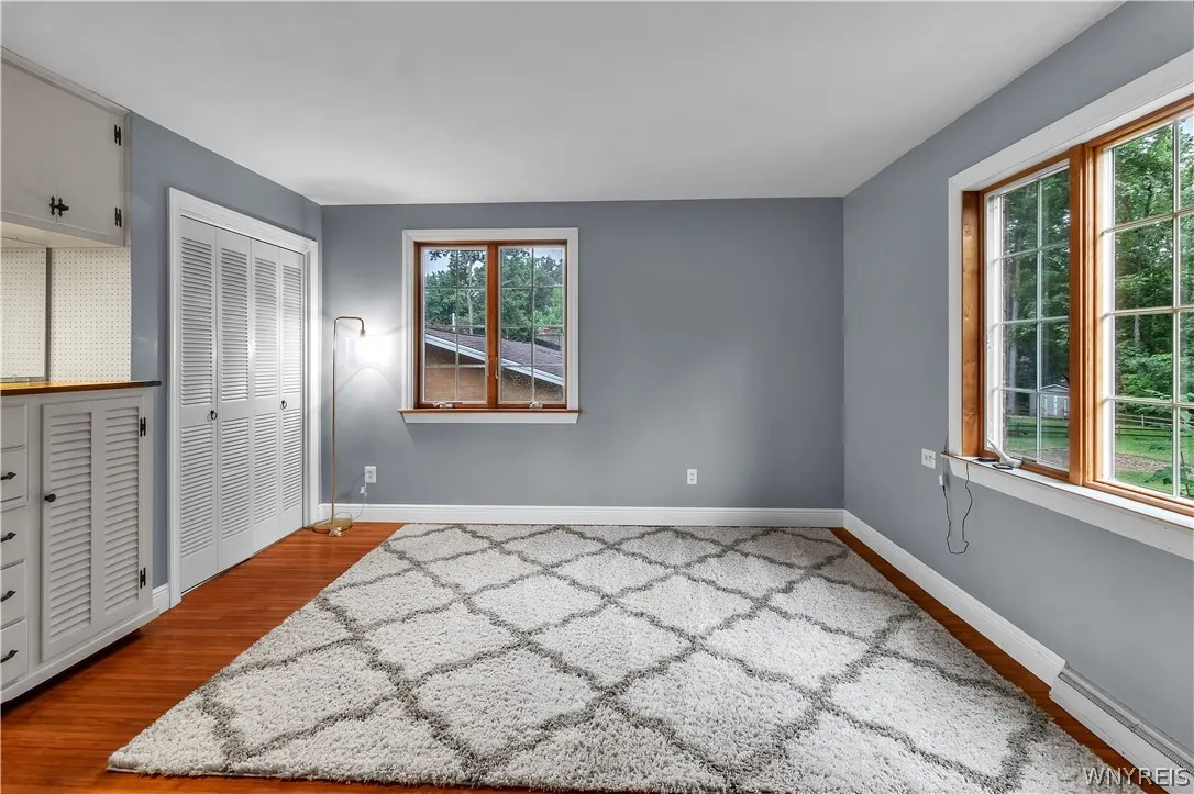 20 Nieman Drive, Orchard Park, New York 14127, Orchard Park, New York 14127, 4 Bedroom Bedrooms, 8 Room Rooms,2 BathroomBathrooms,Residential,For Sale,20 Nieman Drive, Orchard Park, New York 14127,0,B1708752