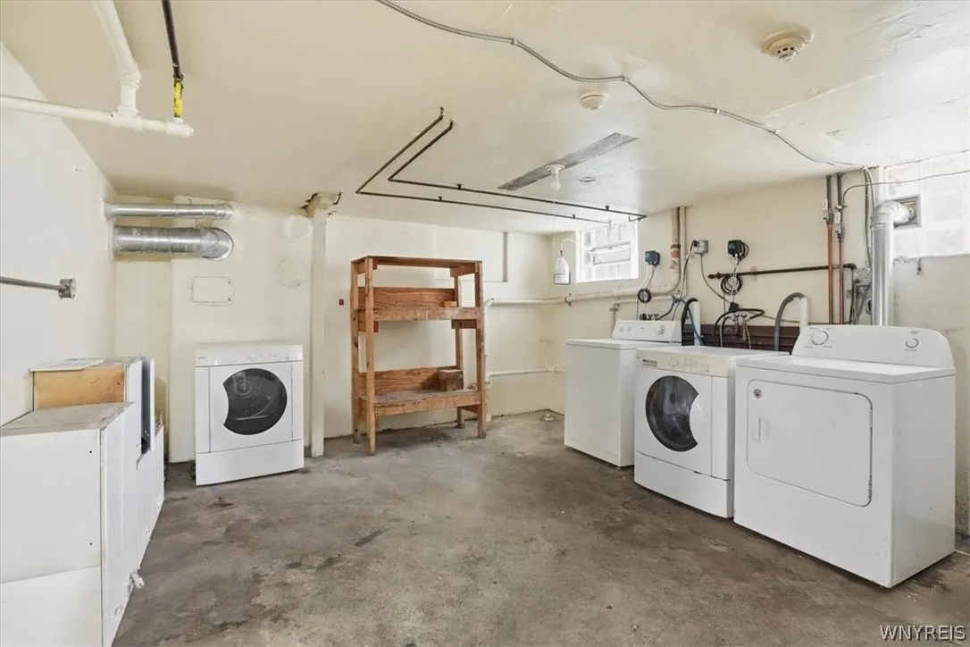 2452 Delaware Avenue, Buffalo, New York 14216, Buffalo, New York 14216, 7 Bedroom Bedrooms, 14 Room Rooms,2 BathroomBathrooms,Residential,For Sale,2452 Delaware Avenue, Buffalo, New York 14216,0,B1708702