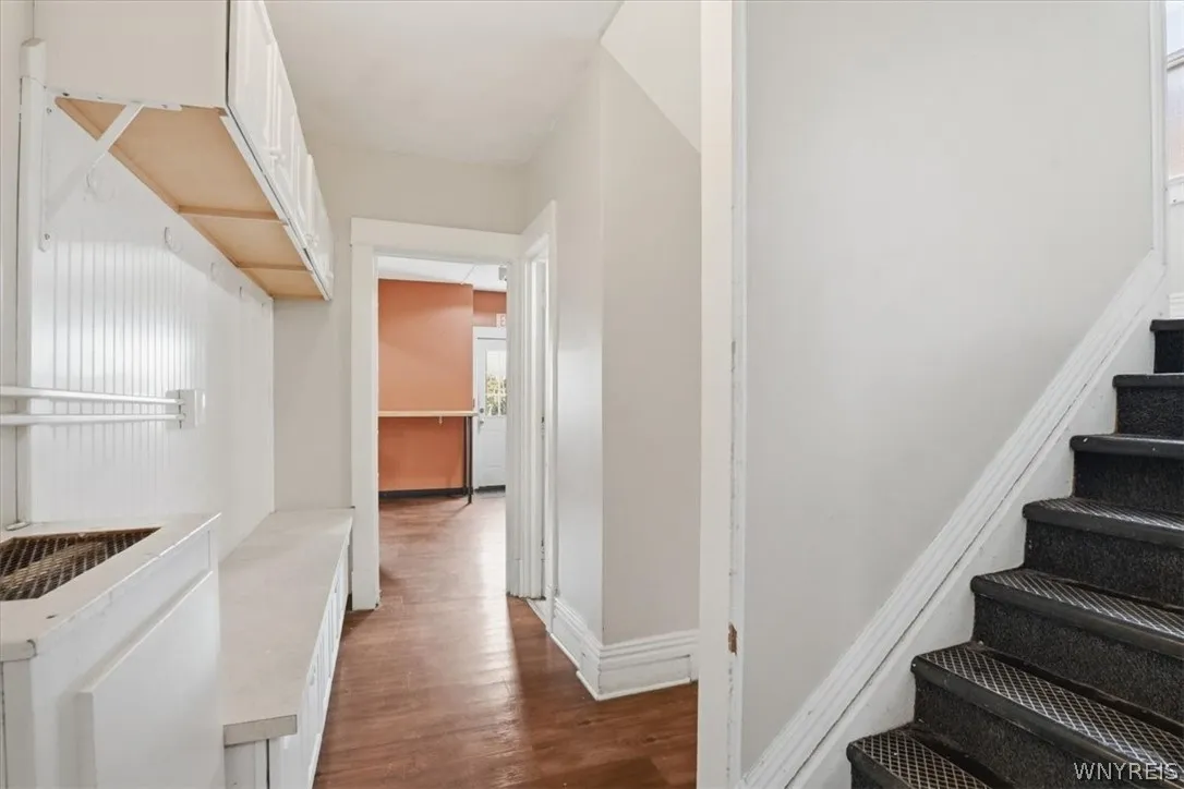 2452 Delaware Avenue, Buffalo, New York 14216, Buffalo, New York 14216, 7 Bedroom Bedrooms, 14 Room Rooms,2 BathroomBathrooms,Residential,For Sale,2452 Delaware Avenue, Buffalo, New York 14216,0,B1708702