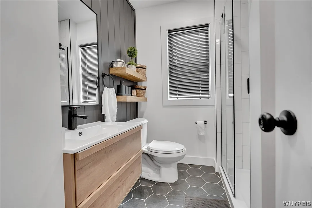 199 Tacoma Avenue, Buffalo, New York 14216, Buffalo, New York 14216, 6 Bedroom Bedrooms, ,2 BathroomBathrooms,Residential,For Sale,199 Tacoma Avenue, Buffalo, New York 14216,0,B1709056