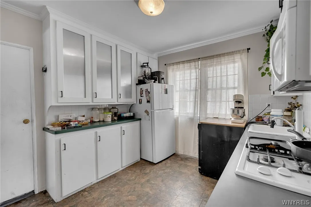 199 Tacoma Avenue, Buffalo, New York 14216, Buffalo, New York 14216, 6 Bedroom Bedrooms, ,2 BathroomBathrooms,Residential,For Sale,199 Tacoma Avenue, Buffalo, New York 14216,0,B1709056