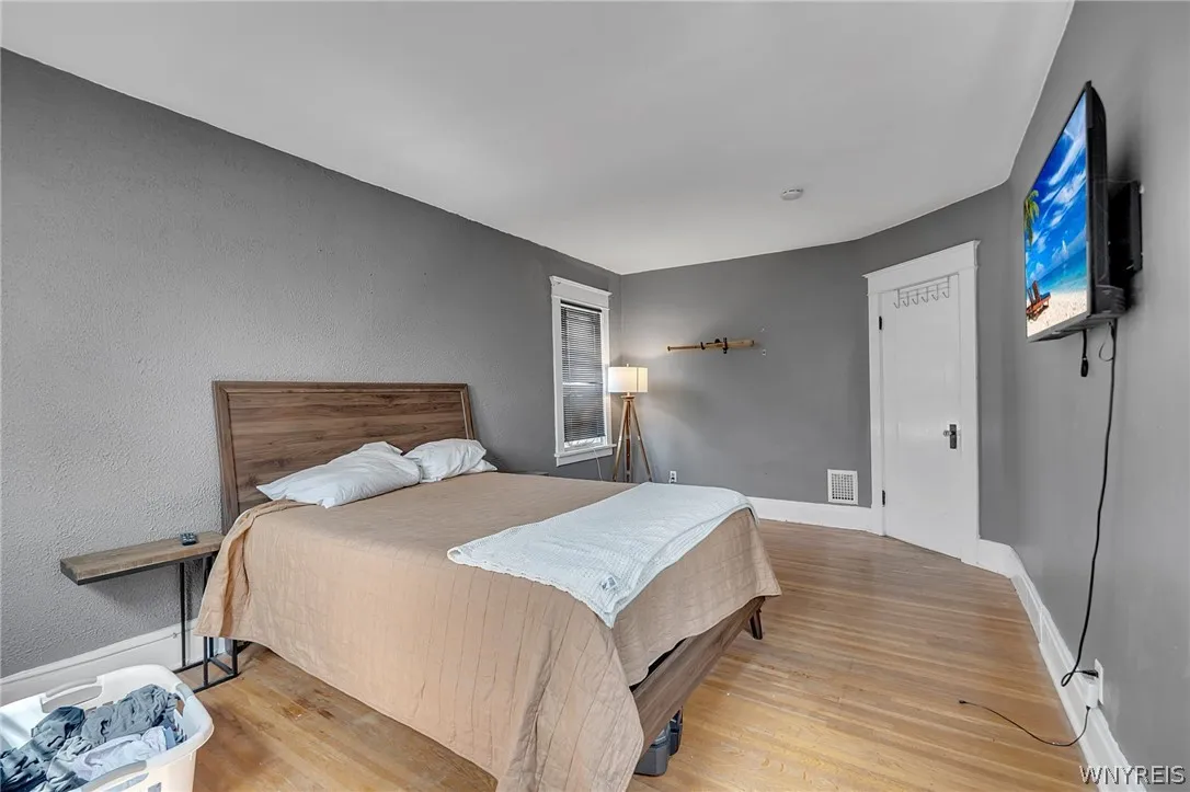 199 Tacoma Avenue, Buffalo, New York 14216, Buffalo, New York 14216, 6 Bedroom Bedrooms, ,2 BathroomBathrooms,Residential,For Sale,199 Tacoma Avenue, Buffalo, New York 14216,0,B1709056