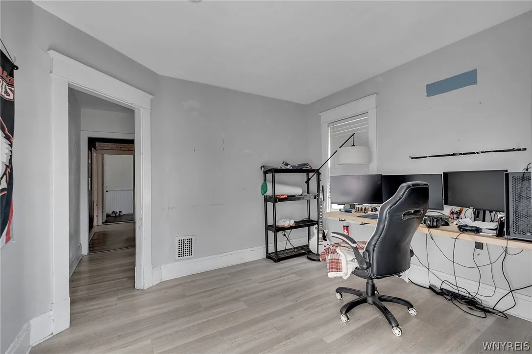 199 Tacoma Avenue, Buffalo, New York 14216, Buffalo, New York 14216, 6 Bedroom Bedrooms, ,2 BathroomBathrooms,Residential,For Sale,199 Tacoma Avenue, Buffalo, New York 14216,0,B1709056