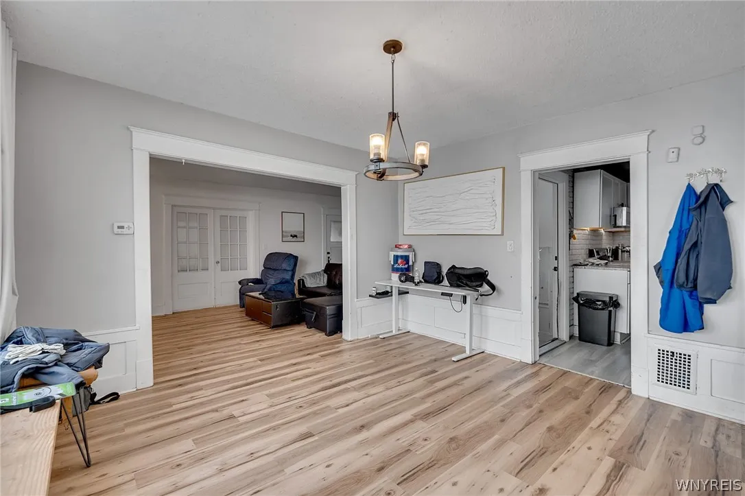 199 Tacoma Avenue, Buffalo, New York 14216, Buffalo, New York 14216, 6 Bedroom Bedrooms, ,2 BathroomBathrooms,Residential,For Sale,199 Tacoma Avenue, Buffalo, New York 14216,0,B1709056