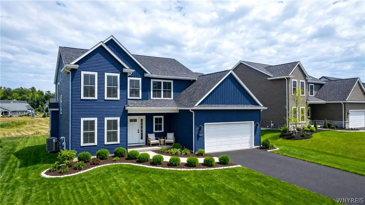 147 Sandywood Circle, Grand Island, New York 14072, Grand Island, New York 14072, 4 Bedroom Bedrooms, 7 Room Rooms,2 BathroomBathrooms,Residential,For Sale,147 Sandywood Circle, Grand Island, New York 14072,0,B1707641