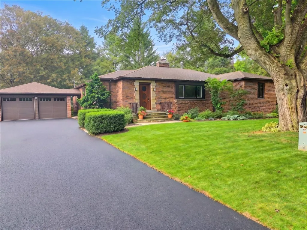 320 Weymouth Drive, Brighton, New York 14625, Brighton, New York 14625, 3 Bedroom Bedrooms, 7 Room Rooms,3 BathroomBathrooms,Residential,Closed,320 Weymouth Drive, Brighton, New York 14625,0,R1708134