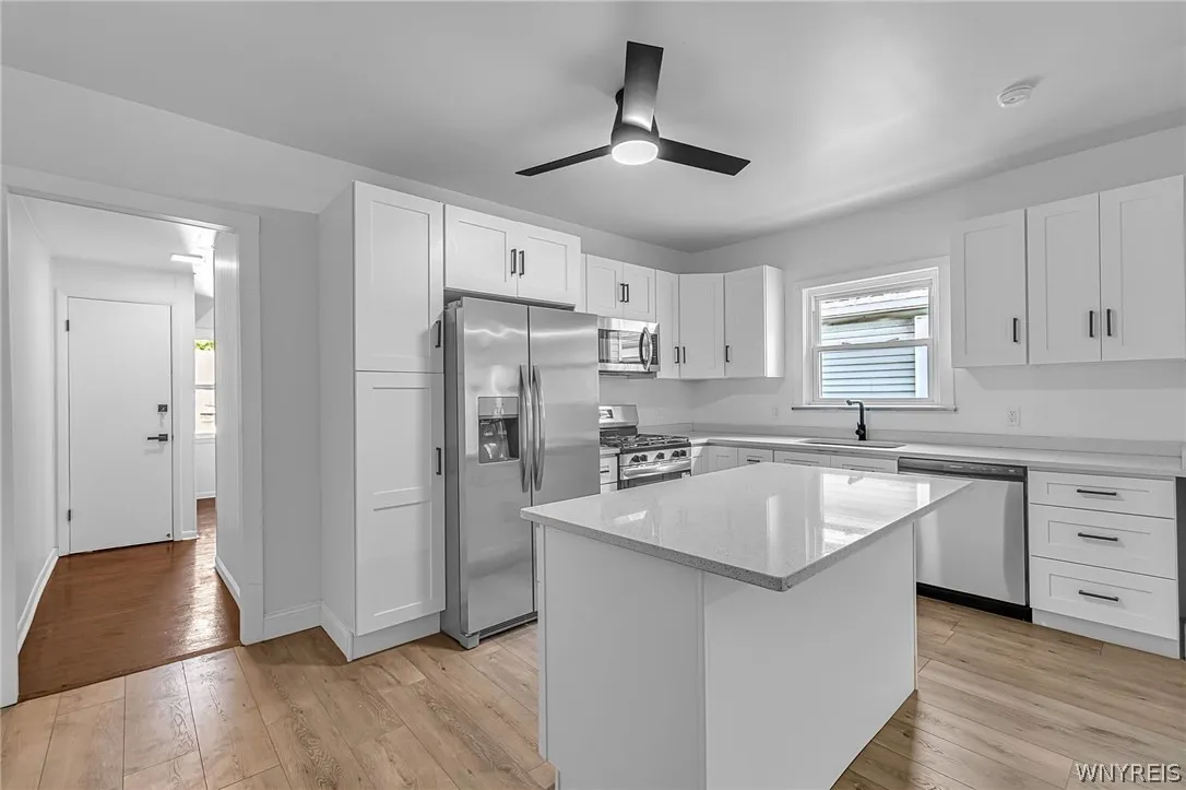upper kitchen