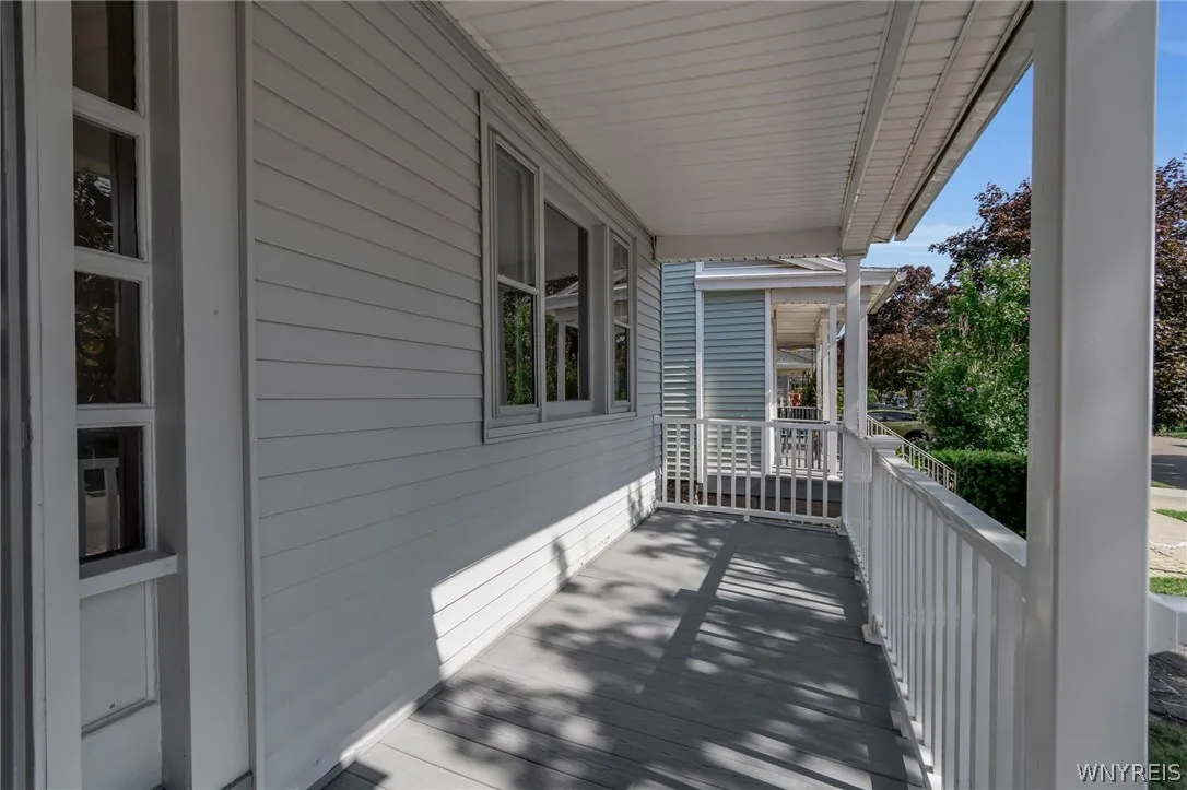 193 14th Street, Buffalo, New York 14213, Buffalo, New York 14213, 4 Bedroom Bedrooms, ,2 BathroomBathrooms,Residential,For Sale,193 14th Street, Buffalo, New York 14213,0,B1709514