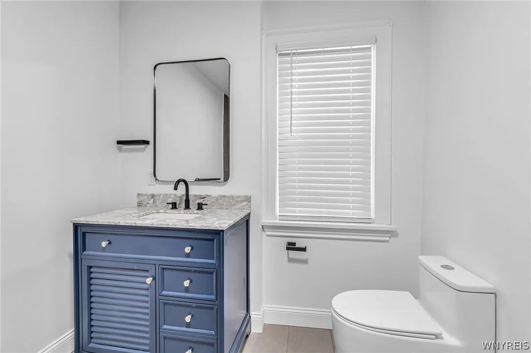 lower full bath