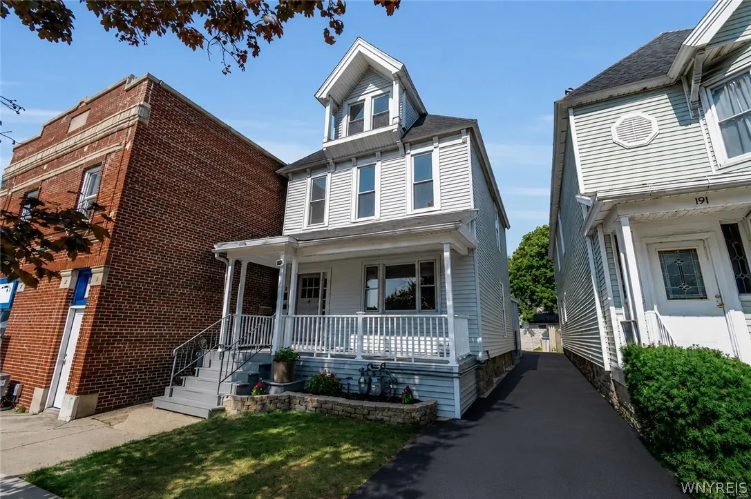 193 14th Street, Buffalo, New York 14213, Buffalo, New York 14213, 4 Bedroom Bedrooms, ,2 BathroomBathrooms,Residential,For Sale,193 14th Street, Buffalo, New York 14213,0,B1709514
