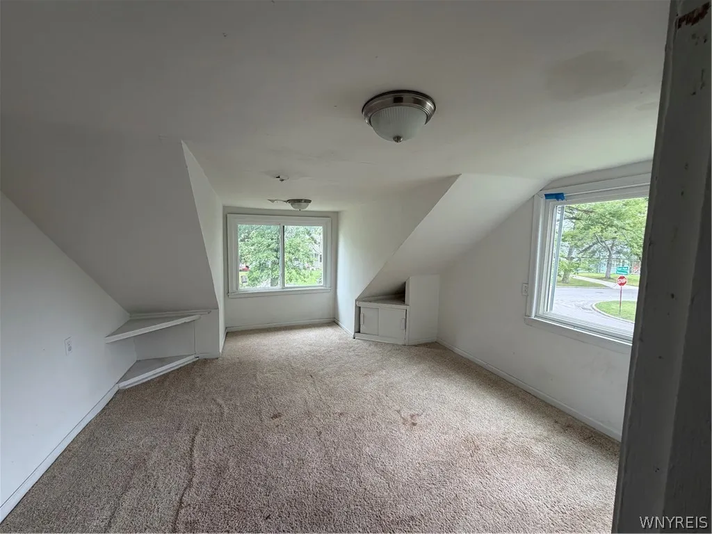 1295 East Park Road, Grand Island, New York 14072, Grand Island, New York 14072, 4 Bedroom Bedrooms, 8 Room Rooms,2 BathroomBathrooms,Residential,For Sale,1295 East Park Road, Grand Island, New York 14072,0,B1709570