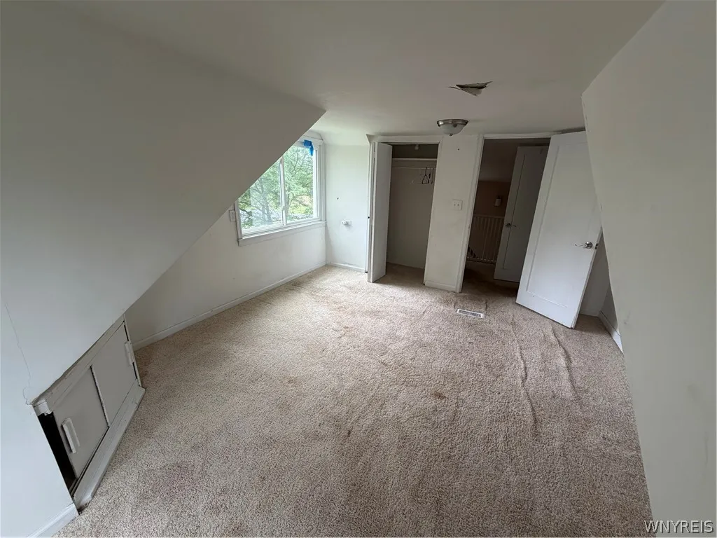 1295 East Park Road, Grand Island, New York 14072, Grand Island, New York 14072, 4 Bedroom Bedrooms, 8 Room Rooms,2 BathroomBathrooms,Residential,For Sale,1295 East Park Road, Grand Island, New York 14072,0,B1709570