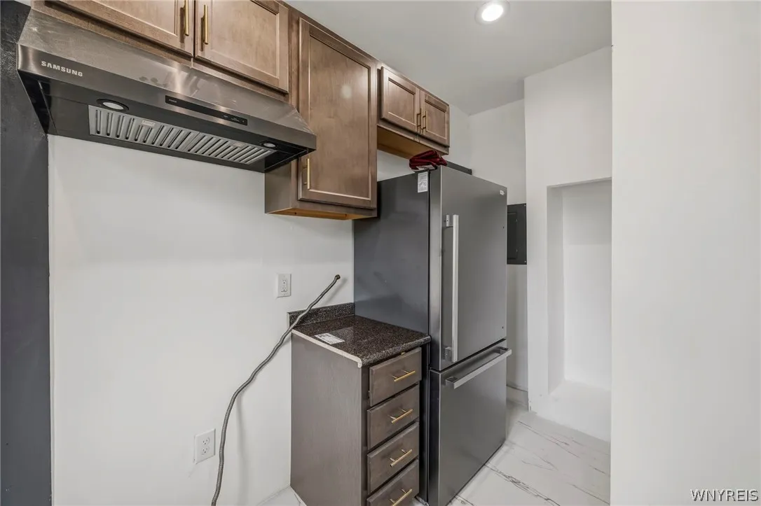 324 Carlton Street, Buffalo, New York 14204, Buffalo, New York 14204, 4 Bedroom Bedrooms, ,2 BathroomBathrooms,Residential,For Sale,324 Carlton Street, Buffalo, New York 14204,0,B1710209