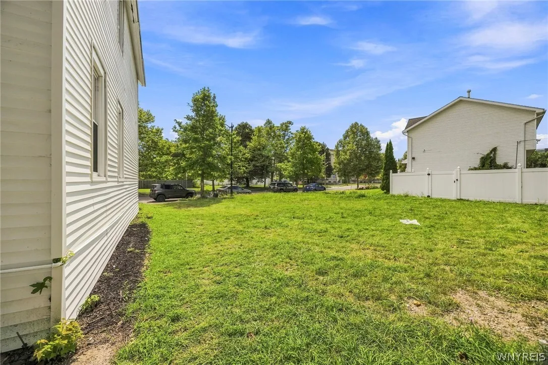 324 Carlton Street, Buffalo, New York 14204, Buffalo, New York 14204, 4 Bedroom Bedrooms, ,2 BathroomBathrooms,Residential,For Sale,324 Carlton Street, Buffalo, New York 14204,0,B1710209