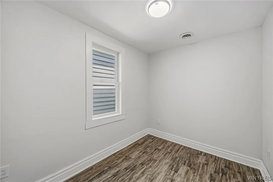 324 Carlton Street, Buffalo, New York 14204, Buffalo, New York 14204, 4 Bedroom Bedrooms, ,2 BathroomBathrooms,Residential,For Sale,324 Carlton Street, Buffalo, New York 14204,0,B1710209