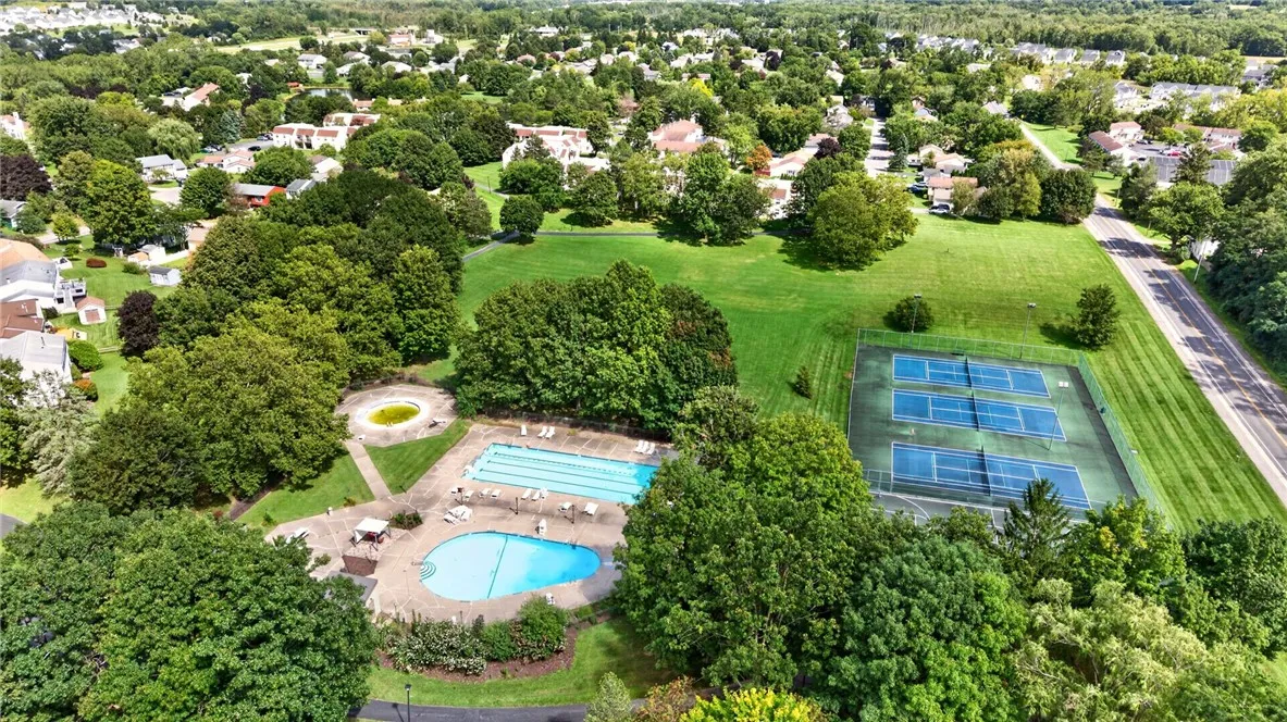 25 Mayapple Lane, Henrietta, New York 14586, Henrietta, New York 14586, 2 Bedroom Bedrooms, 6 Room Rooms,1 BathroomBathrooms,Residential,Closed,25 Mayapple Lane, Henrietta, New York 14586,0,R1707965