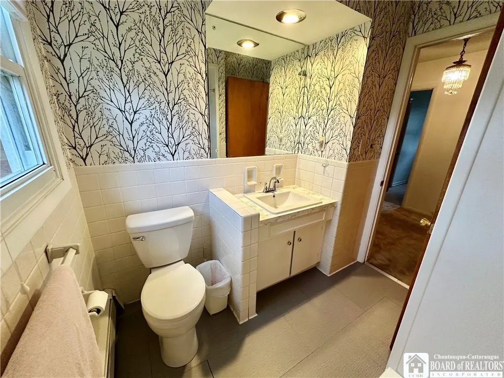 54 Delevan Avenue, Jamestown, New York 14701, Jamestown, New York 14701, 3 Bedroom Bedrooms, 6 Room Rooms,1 BathroomBathrooms,Residential,For Sale,54 Delevan Avenue, Jamestown, New York 14701,0,R1709873