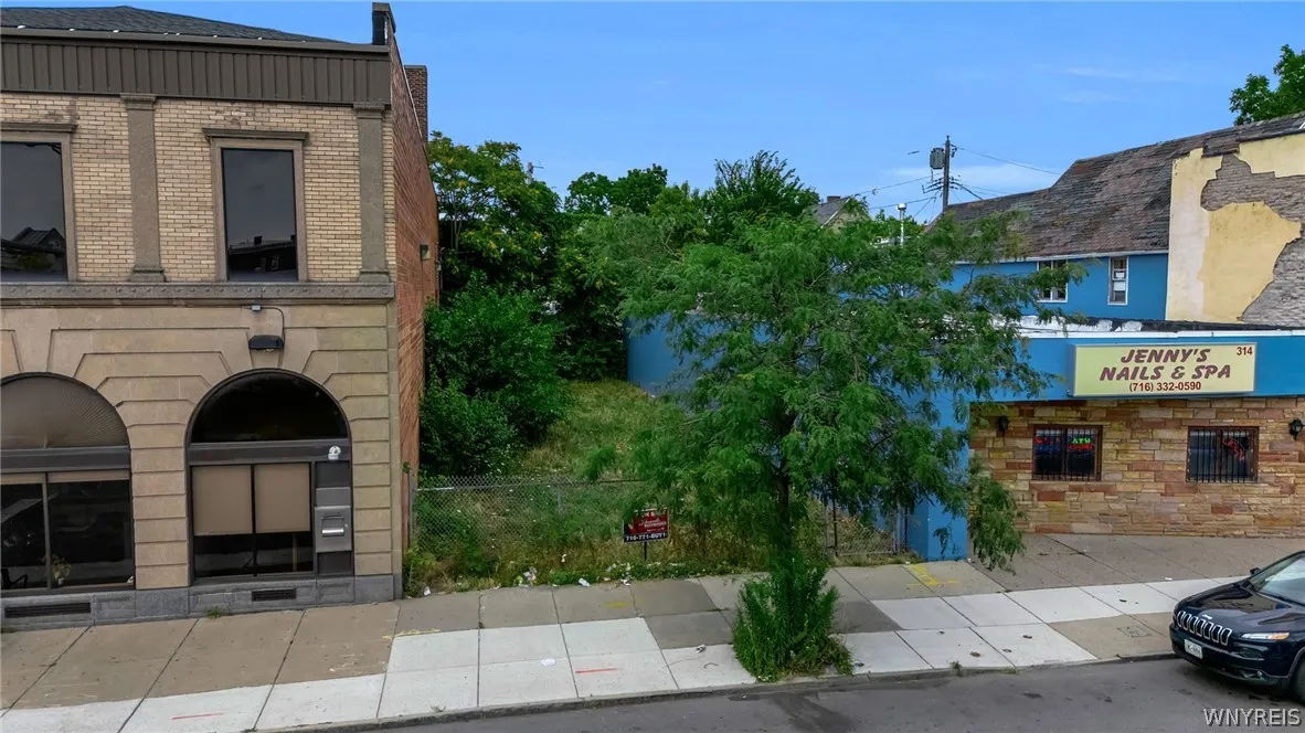 Commercial Lot For Sale: 310 W Ferry, Buffalo, NY 14207