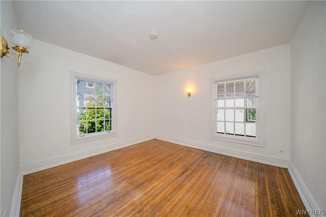 346 Woodward Avenue, Buffalo, New York 14214, Buffalo, New York 14214, 6 Bedroom Bedrooms, ,3 BathroomBathrooms,Residential,For Sale,346 Woodward Avenue, Buffalo, New York 14214,0,B1709920