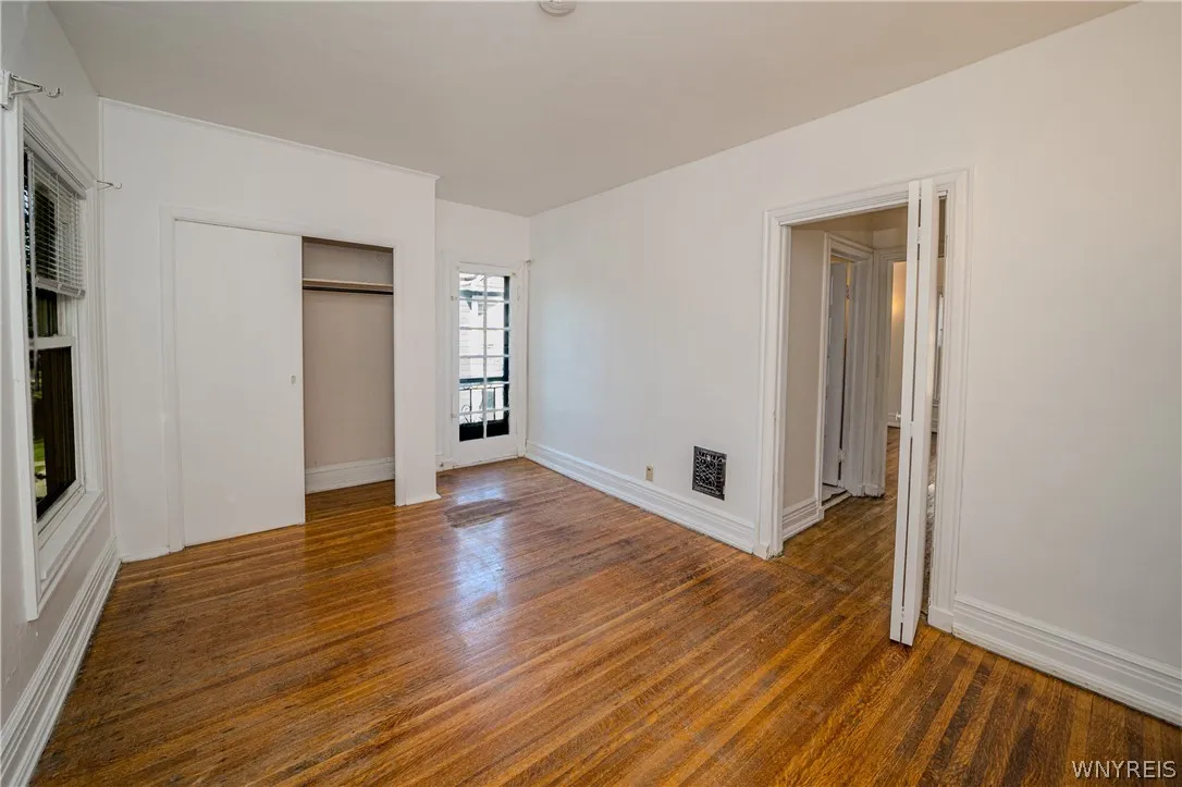 346 Woodward Avenue, Buffalo, New York 14214, Buffalo, New York 14214, 6 Bedroom Bedrooms, ,3 BathroomBathrooms,Residential,For Sale,346 Woodward Avenue, Buffalo, New York 14214,0,B1709920