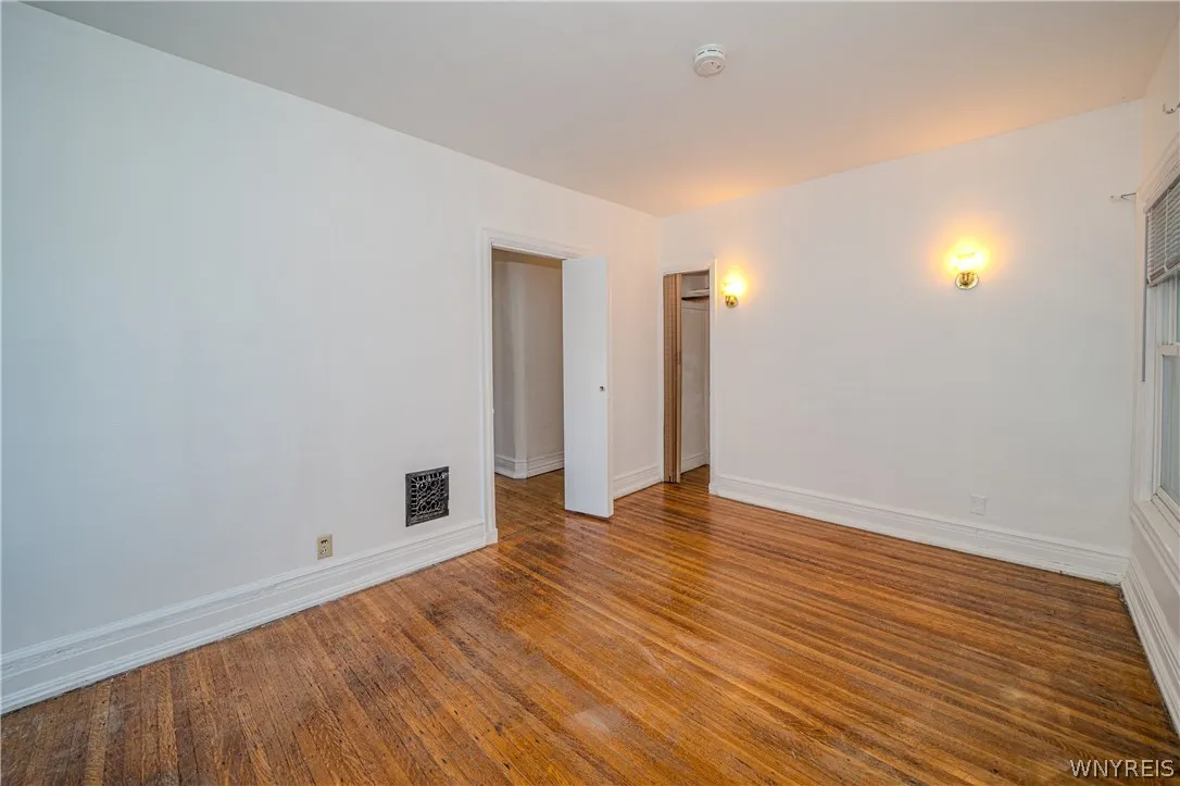 346 Woodward Avenue, Buffalo, New York 14214, Buffalo, New York 14214, 6 Bedroom Bedrooms, ,3 BathroomBathrooms,Residential,For Sale,346 Woodward Avenue, Buffalo, New York 14214,0,B1709920