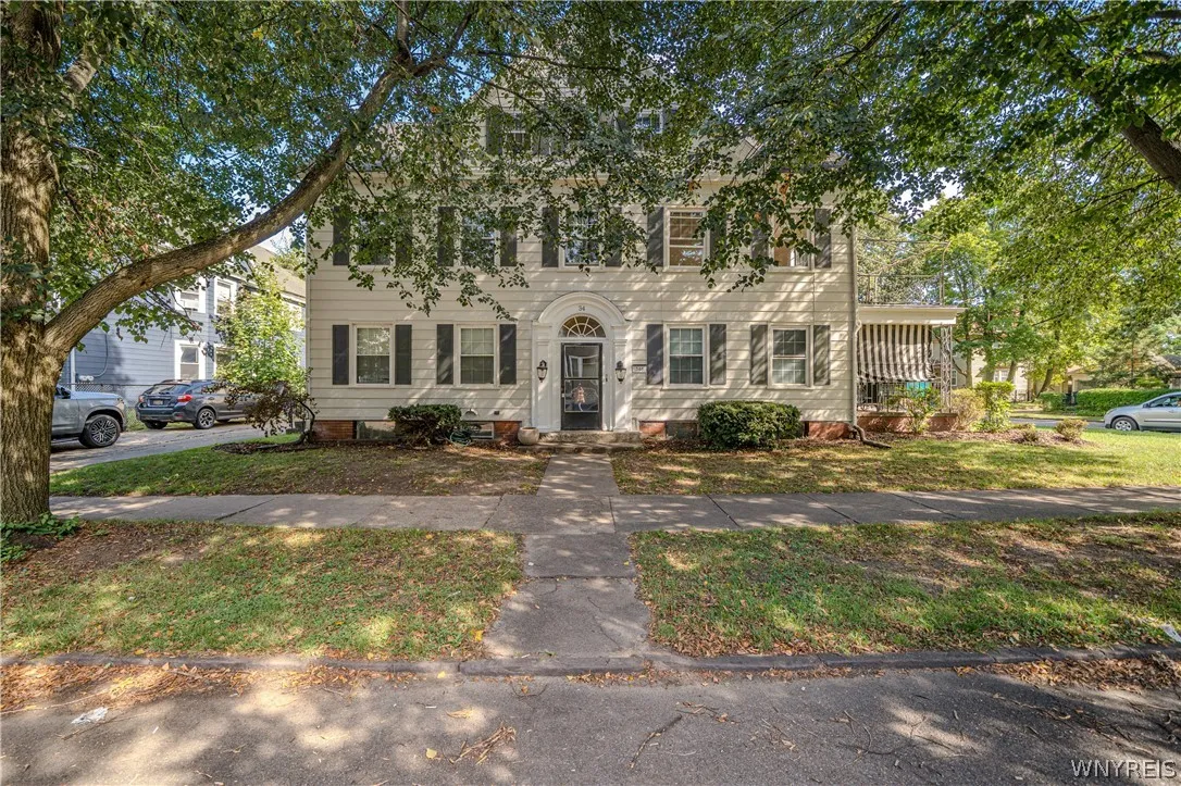 346 Woodward Avenue, Buffalo, New York 14214, Buffalo, New York 14214, 6 Bedroom Bedrooms, ,3 BathroomBathrooms,Residential,For Sale,346 Woodward Avenue, Buffalo, New York 14214,0,B1709920