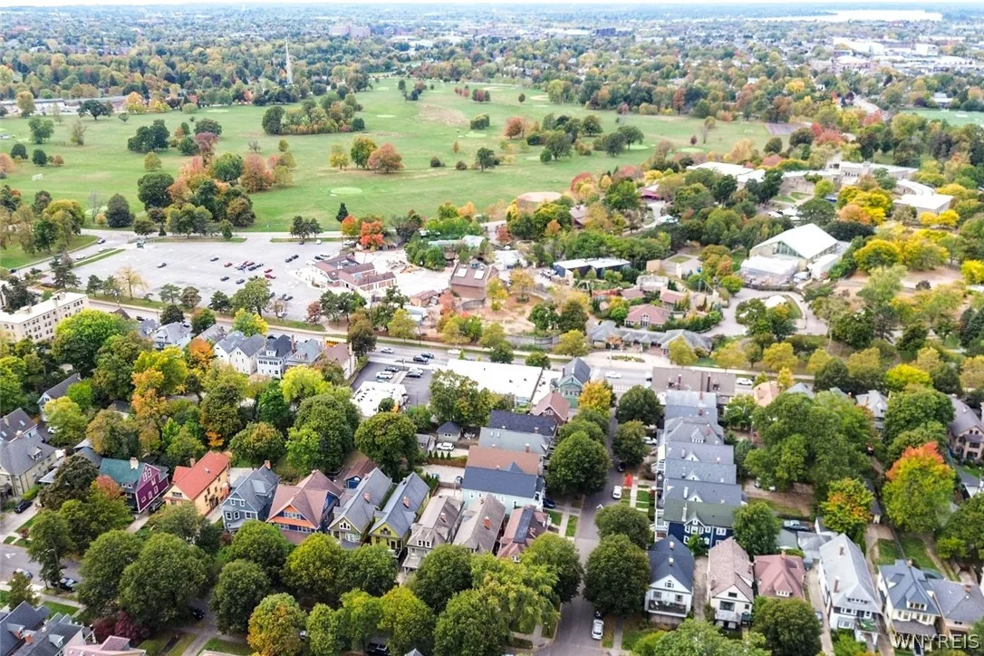 346 Woodward Avenue, Buffalo, New York 14214, Buffalo, New York 14214, 6 Bedroom Bedrooms, ,3 BathroomBathrooms,Residential,For Sale,346 Woodward Avenue, Buffalo, New York 14214,0,B1709920