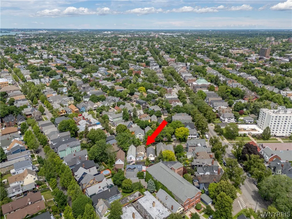 384 Summer Street, Buffalo, New York 14213, Buffalo, New York 14213, 2 Bedroom Bedrooms, 4 Room Rooms,2 BathroomBathrooms,Residential Lease,For Rent,384 Summer Street, Buffalo, New York 14213,0,B1711303