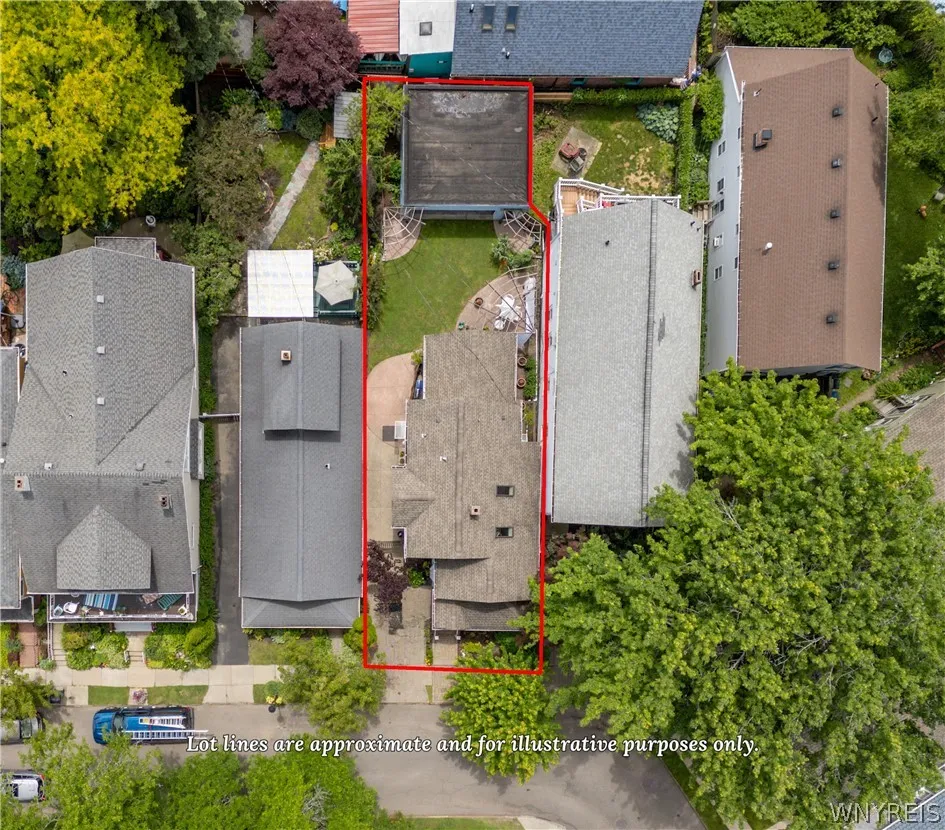 384 Summer Street, Buffalo, New York 14213, Buffalo, New York 14213, 2 Bedroom Bedrooms, 4 Room Rooms,2 BathroomBathrooms,Residential Lease,For Rent,384 Summer Street, Buffalo, New York 14213,0,B1711303
