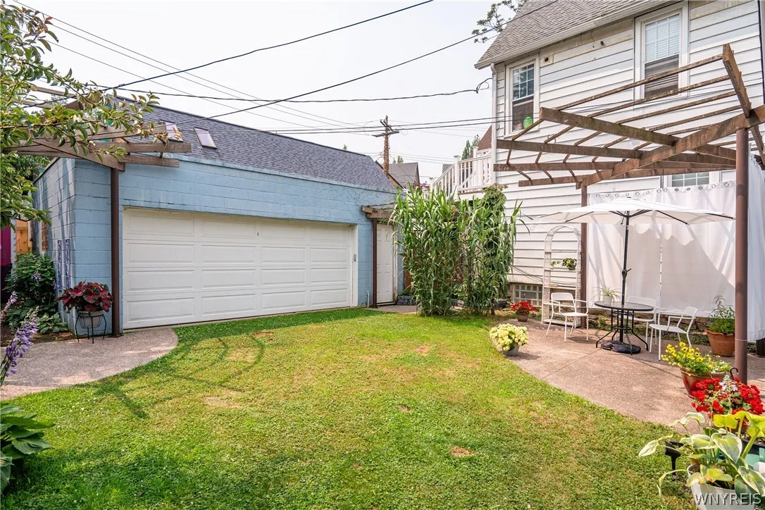 384 Summer Street, Buffalo, New York 14213, Buffalo, New York 14213, 2 Bedroom Bedrooms, 4 Room Rooms,2 BathroomBathrooms,Residential Lease,For Rent,384 Summer Street, Buffalo, New York 14213,0,B1711303