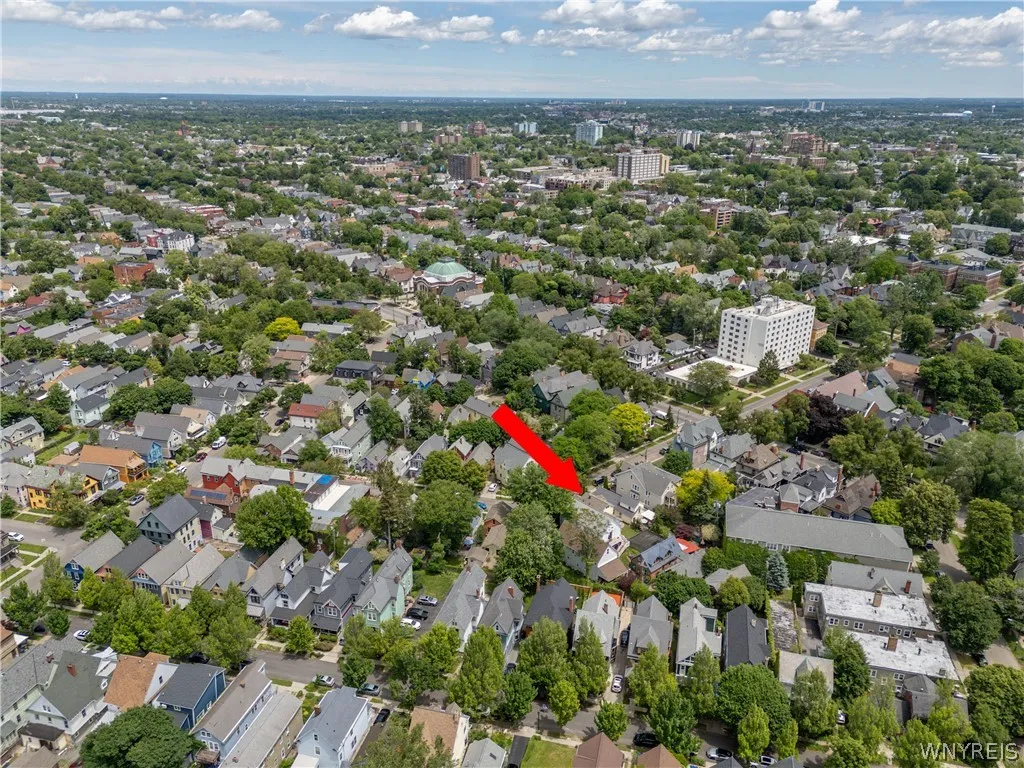 384 Summer Street, Buffalo, New York 14213, Buffalo, New York 14213, 2 Bedroom Bedrooms, 4 Room Rooms,2 BathroomBathrooms,Residential Lease,For Rent,384 Summer Street, Buffalo, New York 14213,0,B1711303