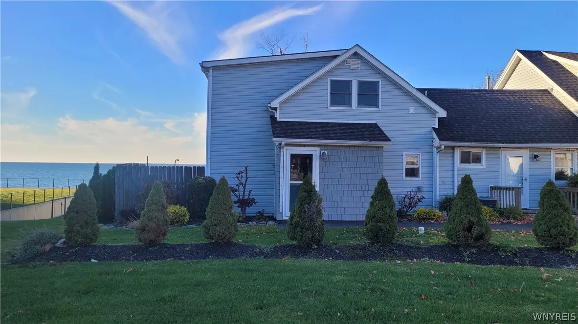 4890 Lake Shore Road, Hamburg, New York 14075, Hamburg, New York 14075, 1 Bedroom Bedrooms, 4 Room Rooms,1 BathroomBathrooms,Residential Lease,Closed,4890 Lake Shore Road, Hamburg, New York 14075,0,B1705707