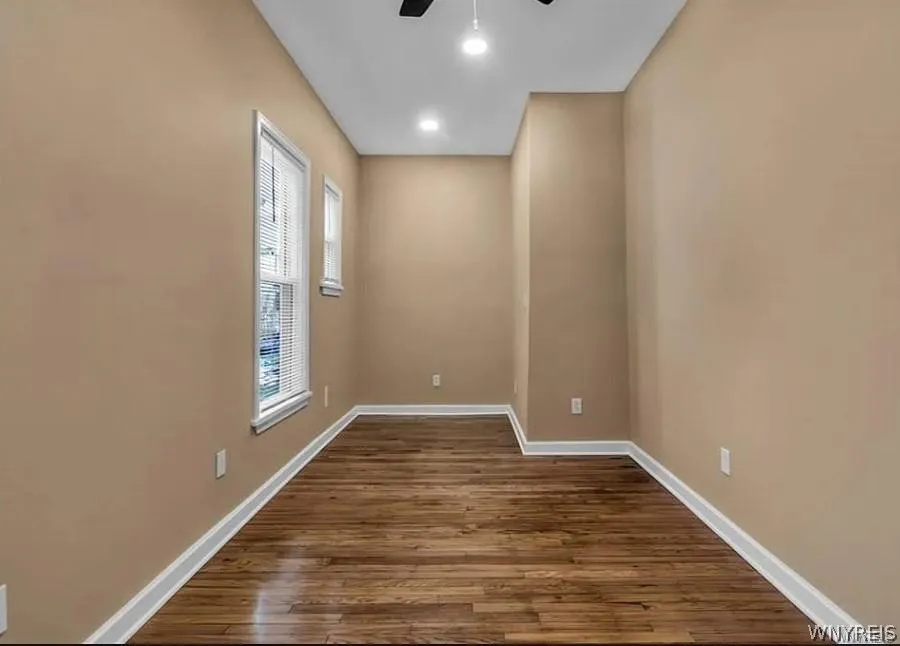 378 Breckenridge Street Apt #1 Lower, Buffalo, New, Buffalo, New York 14213, 2 Bedroom Bedrooms, 7 Room Rooms,1 BathroomBathrooms,Residential Lease,For Rent,378 Breckenridge Street Apt #1 Lower, Buffalo, New,0,B1711613