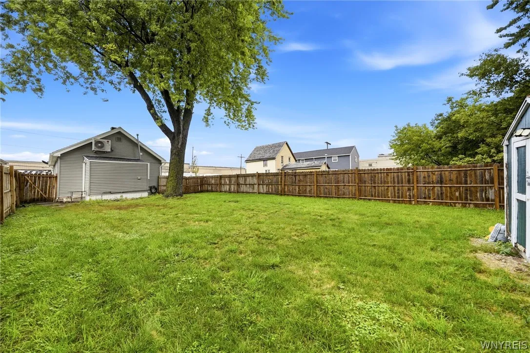 111 Dart Street, Buffalo, New York 14213, Buffalo, New York 14213, 1 Bedroom Bedrooms, 5 Room Rooms,1 BathroomBathrooms,Residential,For Sale,111 Dart Street, Buffalo, New York 14213,0,B1711482
