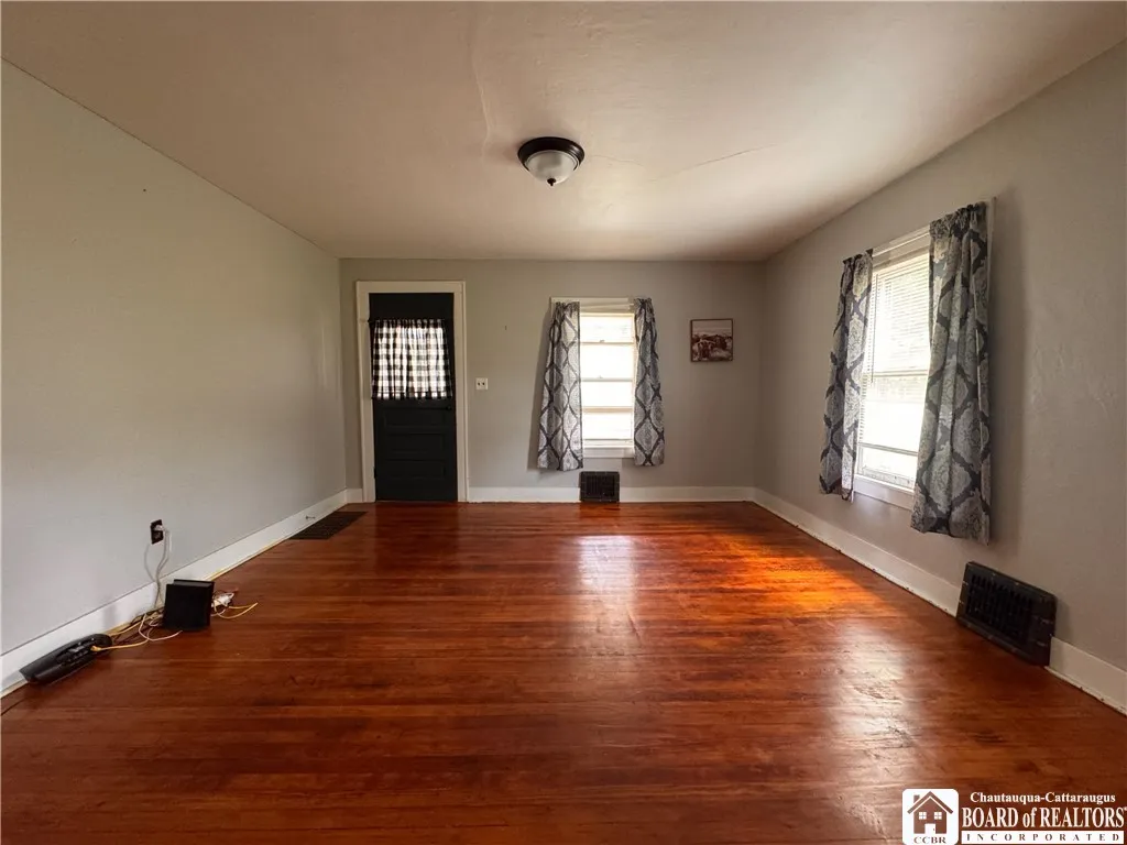 62 Mapleshade Avenue, Ellicott, New York 14733, Ellicott, New York 14733, 2 Bedroom Bedrooms, 7 Room Rooms,1 BathroomBathrooms,Residential,For Sale,62 Mapleshade Avenue, Ellicott, New York 14733,0,R1711340