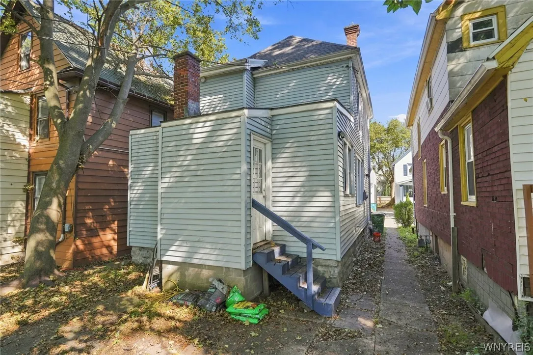 48 Custer Street, Buffalo, New York 14214, Buffalo, New York 14214, 4 Bedroom Bedrooms, 6 Room Rooms,1 BathroomBathrooms,Residential,For Sale,48 Custer Street, Buffalo, New York 14214,0,B1711739