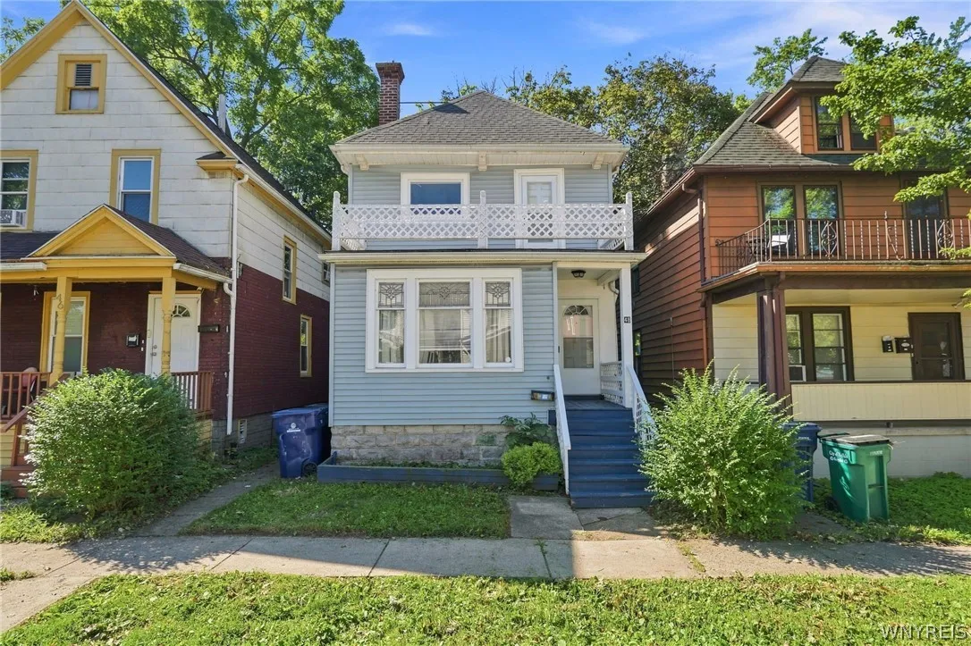 48 Custer Street, Buffalo, New York 14214, Buffalo, New York 14214, 4 Bedroom Bedrooms, 6 Room Rooms,1 BathroomBathrooms,Residential,For Sale,48 Custer Street, Buffalo, New York 14214,0,B1711739