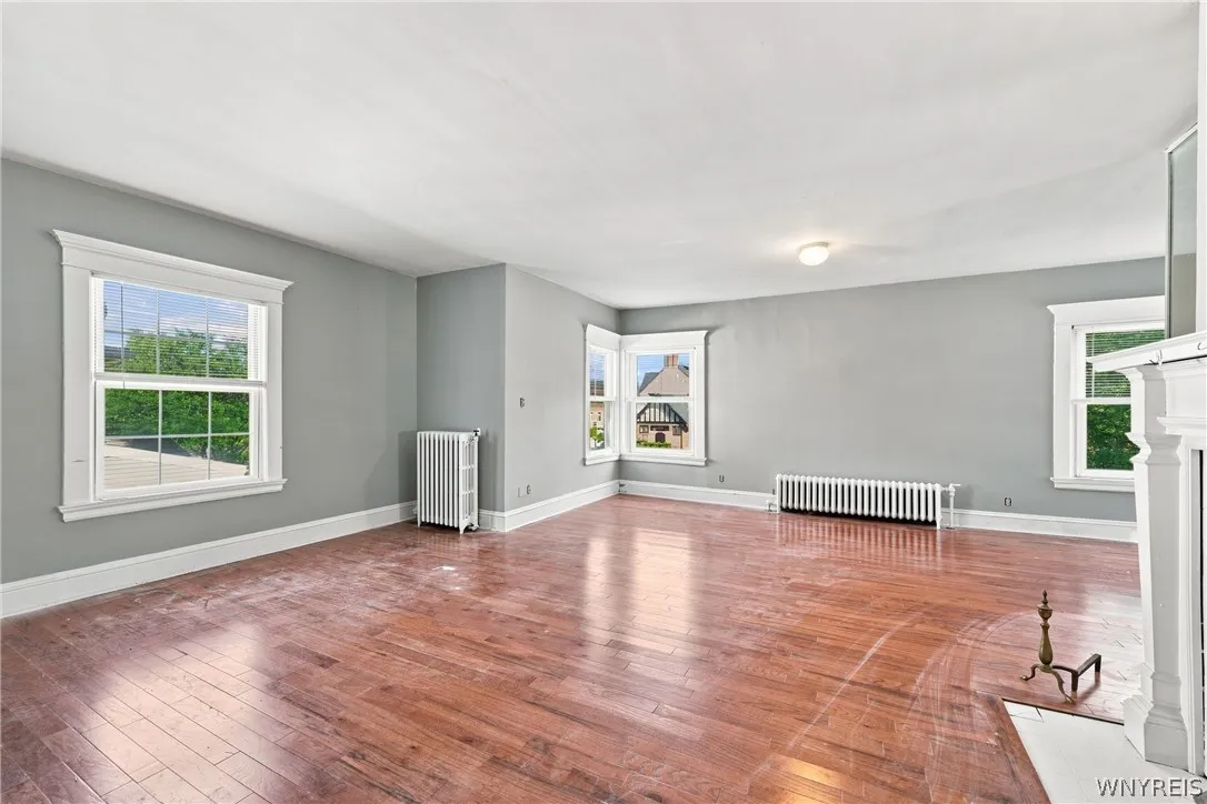 2776 Main Street, Buffalo, New York 14214, Buffalo, New York 14214, 5 Bedroom Bedrooms, ,3 BathroomBathrooms,Residential,For Sale,2776 Main Street, Buffalo, New York 14214,0,B1711834