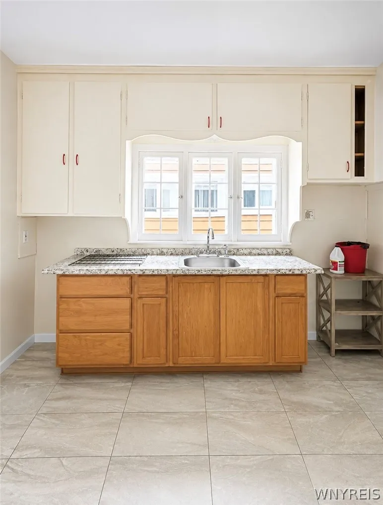 87 Fernhill Avenue, Buffalo, New York 14215, Buffalo, New York 14215, 4 Bedroom Bedrooms, ,2 BathroomBathrooms,Residential,For Sale,87 Fernhill Avenue, Buffalo, New York 14215,0,B1711985