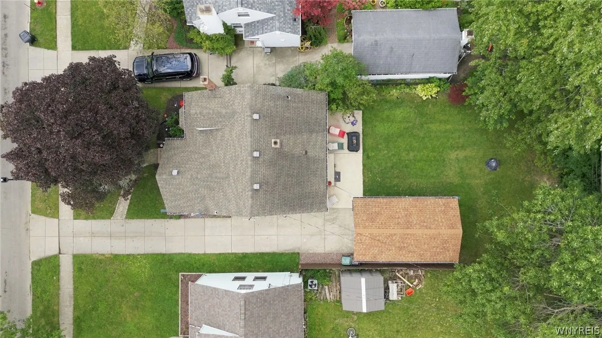283 Wrexham Court North, Tonawanda, New York 14150, Tonawanda, New York 14150, 3 Bedroom Bedrooms, 9 Room Rooms,1 BathroomBathrooms,Residential,For Sale,283 Wrexham Court North, Tonawanda, New York 14150,0,B1711283
