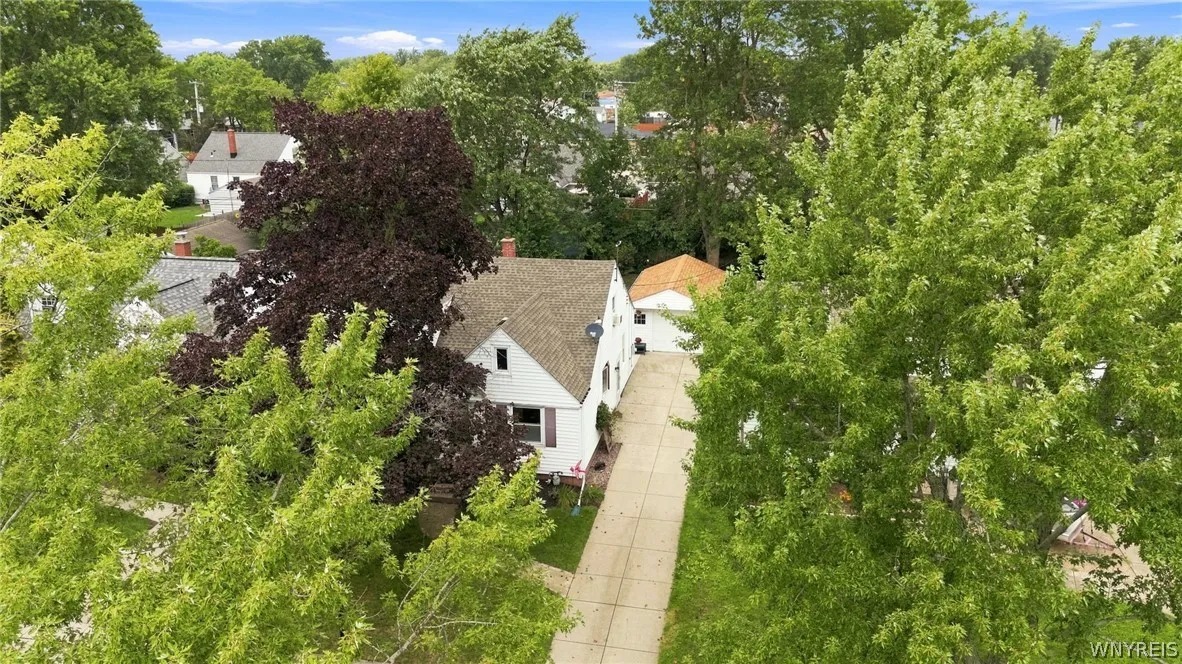 283 Wrexham Court North, Tonawanda, New York 14150, Tonawanda, New York 14150, 3 Bedroom Bedrooms, 9 Room Rooms,1 BathroomBathrooms,Residential,For Sale,283 Wrexham Court North, Tonawanda, New York 14150,0,B1711283