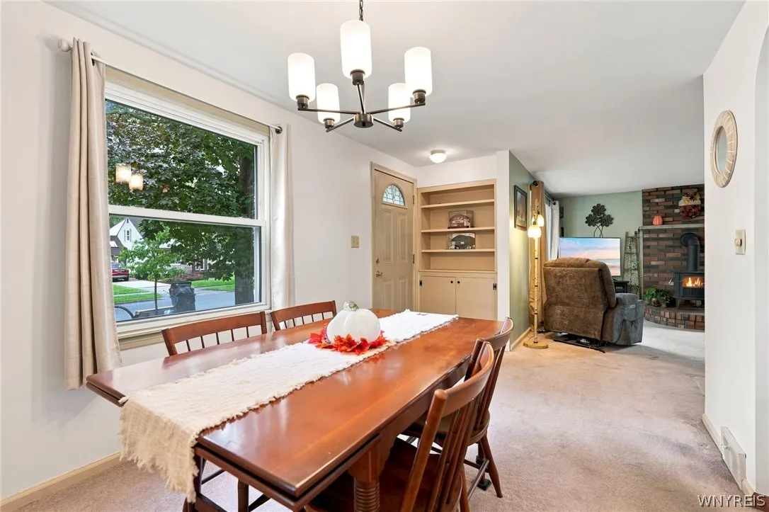 283 Wrexham Court North, Tonawanda, New York 14150, Tonawanda, New York 14150, 3 Bedroom Bedrooms, 9 Room Rooms,1 BathroomBathrooms,Residential,For Sale,283 Wrexham Court North, Tonawanda, New York 14150,0,B1711283