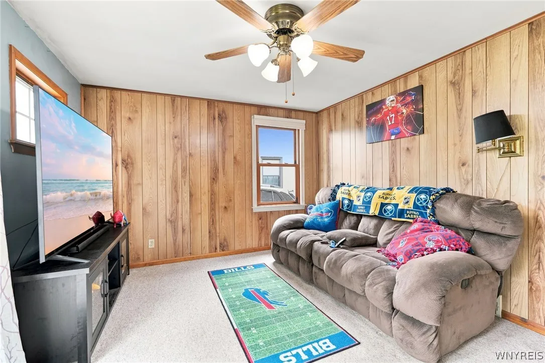 283 Wrexham Court North, Tonawanda, New York 14150, Tonawanda, New York 14150, 3 Bedroom Bedrooms, 9 Room Rooms,1 BathroomBathrooms,Residential,For Sale,283 Wrexham Court North, Tonawanda, New York 14150,0,B1711283