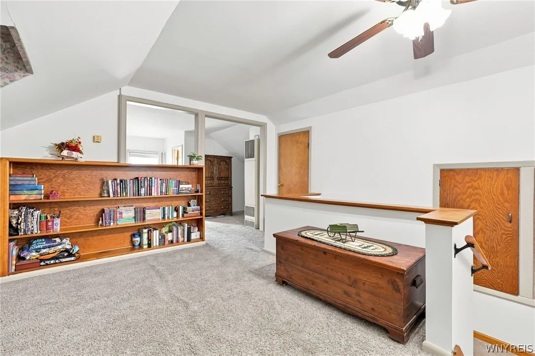 283 Wrexham Court North, Tonawanda, New York 14150, Tonawanda, New York 14150, 3 Bedroom Bedrooms, 9 Room Rooms,1 BathroomBathrooms,Residential,For Sale,283 Wrexham Court North, Tonawanda, New York 14150,0,B1711283