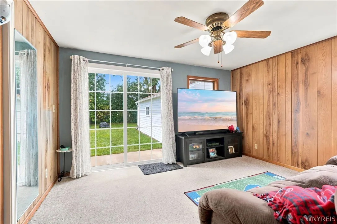 283 Wrexham Court North, Tonawanda, New York 14150, Tonawanda, New York 14150, 3 Bedroom Bedrooms, 9 Room Rooms,1 BathroomBathrooms,Residential,For Sale,283 Wrexham Court North, Tonawanda, New York 14150,0,B1711283
