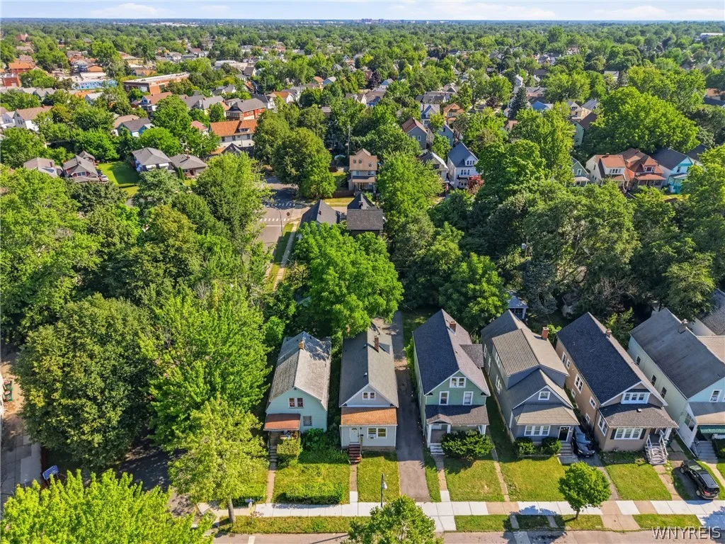 157 Merrimac Street, Buffalo, New York 14214, Buffalo, New York 14214, 5 Bedroom Bedrooms, 7 Room Rooms,2 BathroomBathrooms,Residential,For Sale,157 Merrimac Street, Buffalo, New York 14214,0,B1712099